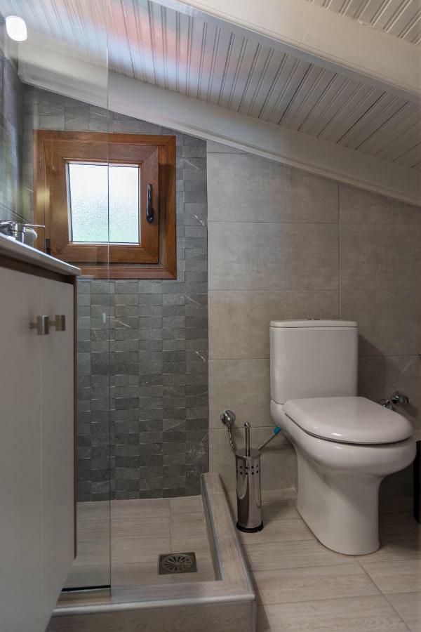Cavas Luxury Apartments Nea Iraklitsa ภายนอก รูปภาพ