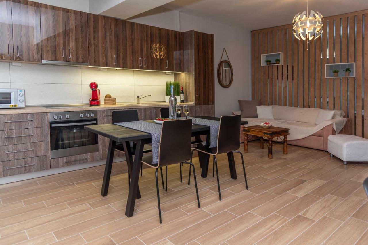 Cavas Luxury Apartments Nea Iraklitsa ภายนอก รูปภาพ