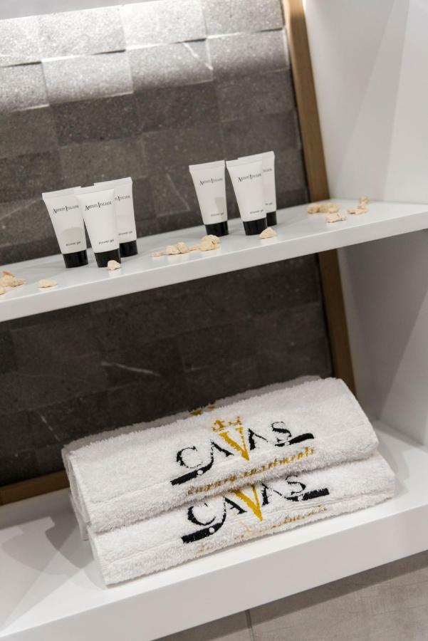Cavas Luxury Apartments Nea Iraklitsa ภายนอก รูปภาพ
